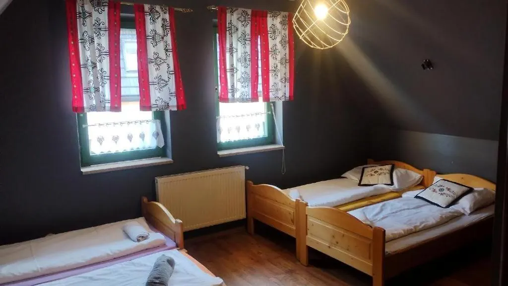 게스트하우스 Apartamenty Pokoje Pkp 700M Zakopane Centrum 1200M 폴란드